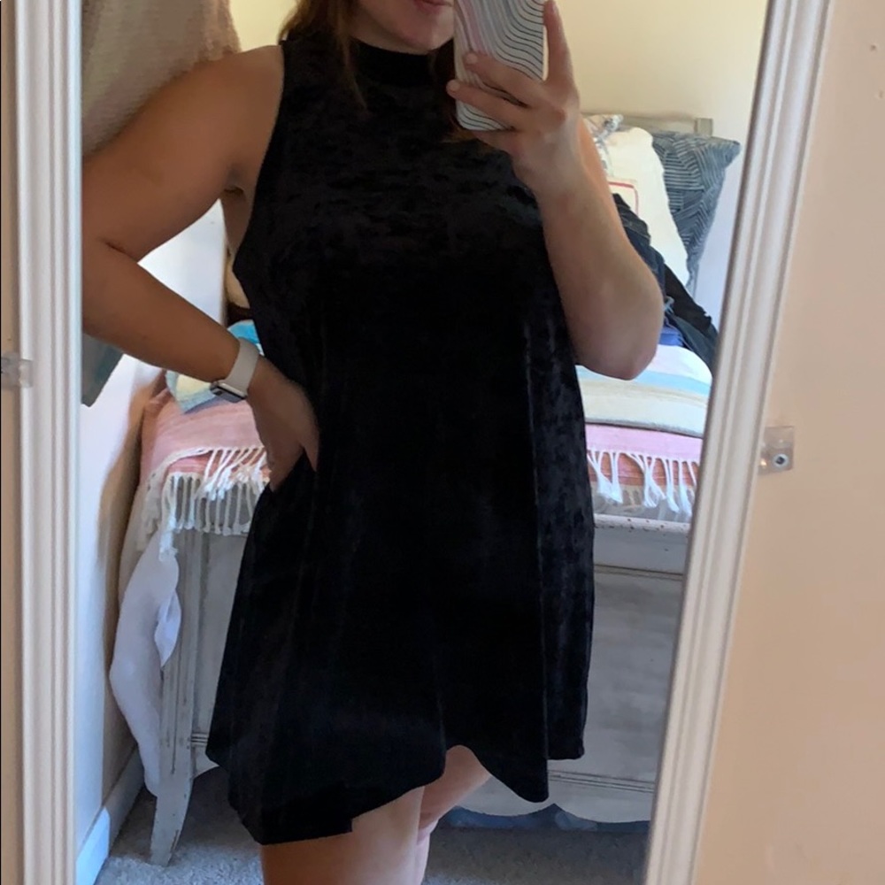 black crushed velvet dress